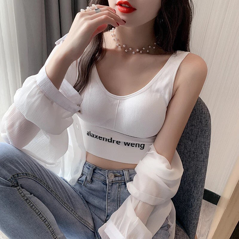 sports bra