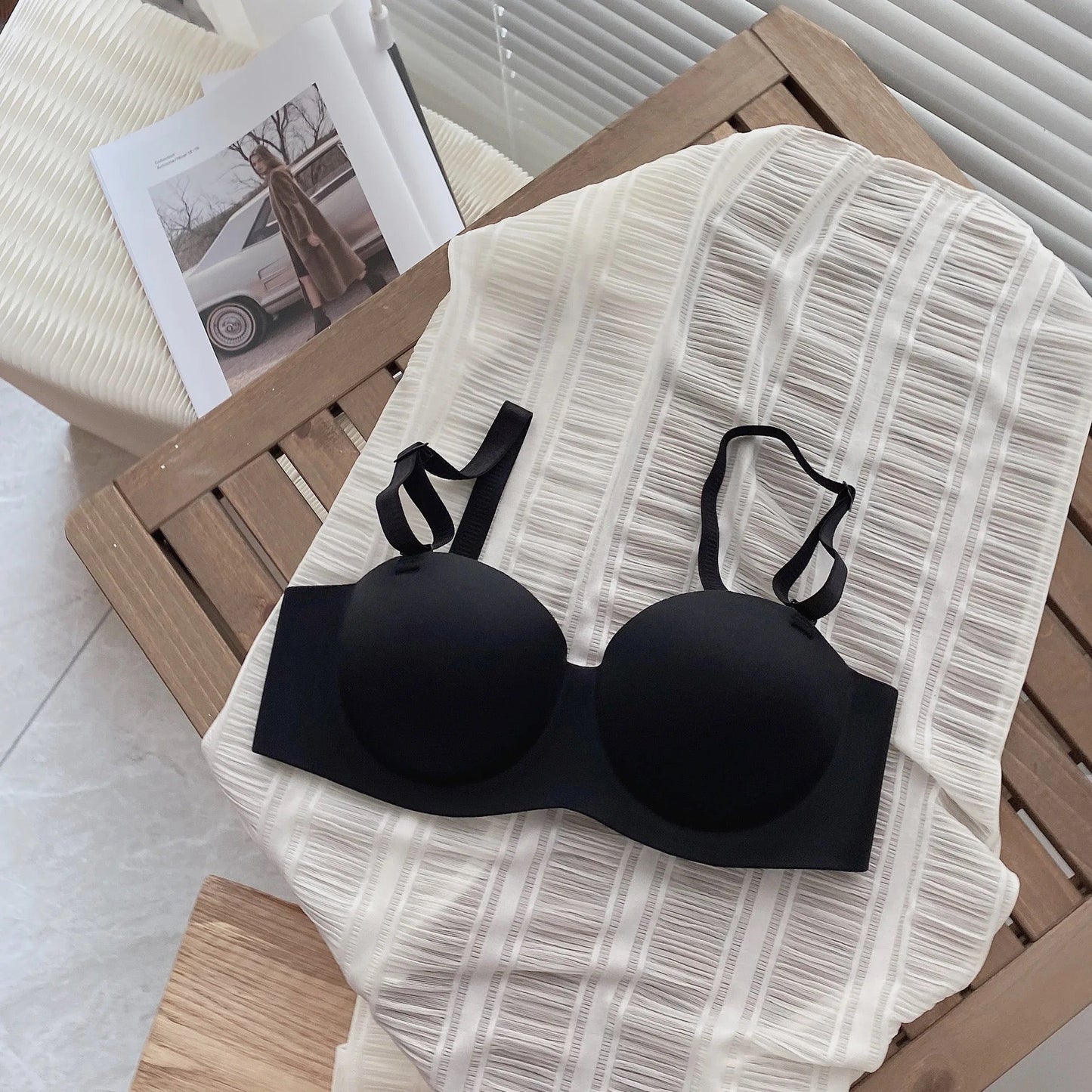 Basic Binnys Level 2 Silicon Pushup Seamless T-Shirt Bra