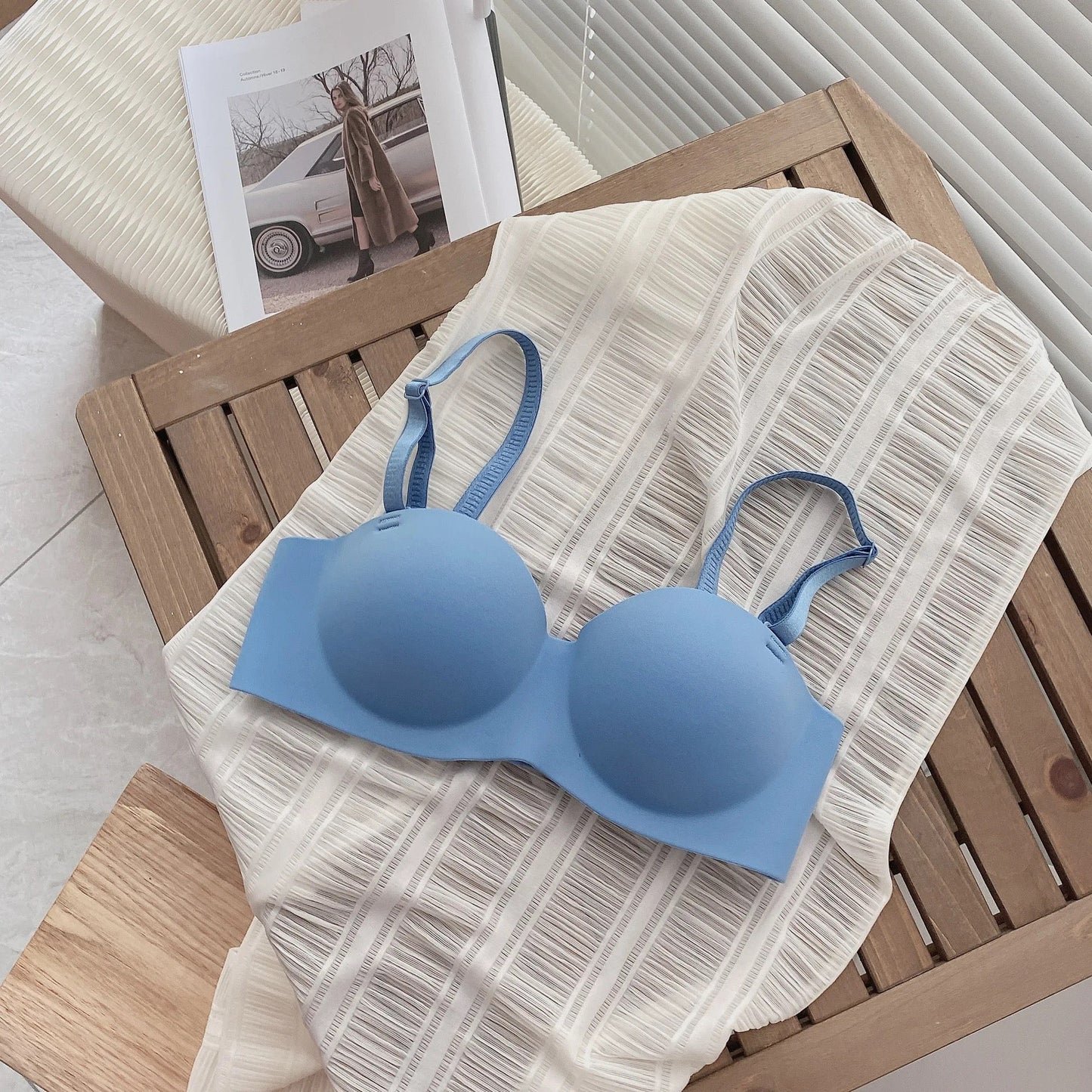 Basic Binnys Level 2 Silicon Pushup Seamless T-Shirt Bra
