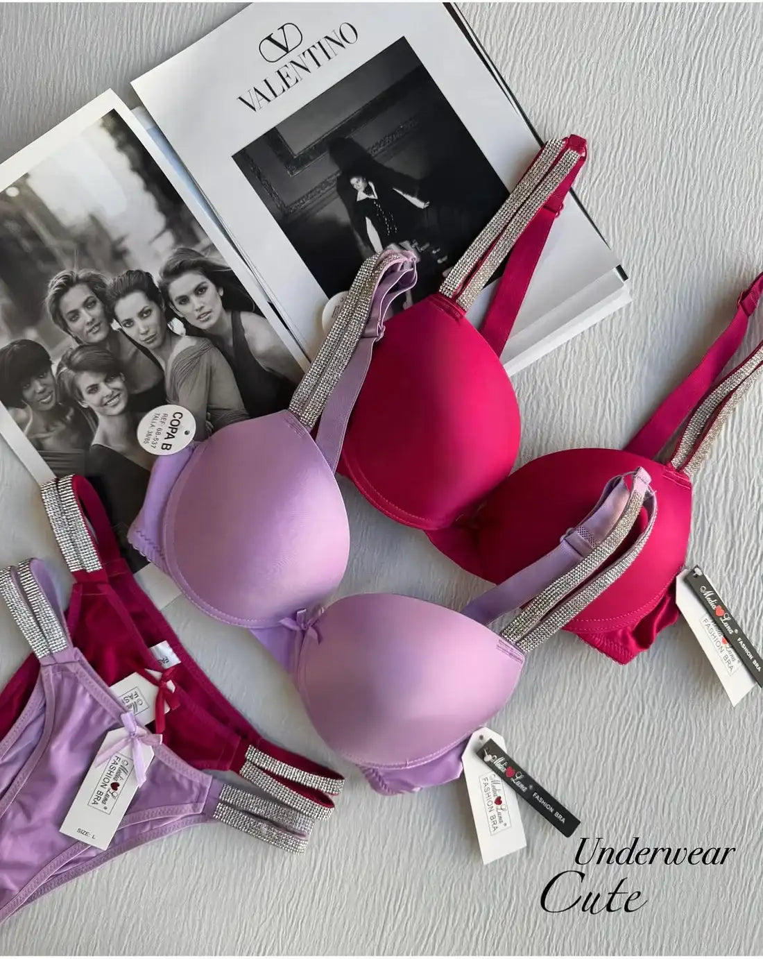 Intimate T-Shirt Bra Underwear Set Shimmery Straps red