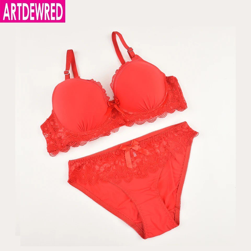 T-Shirt Bra Panty Set