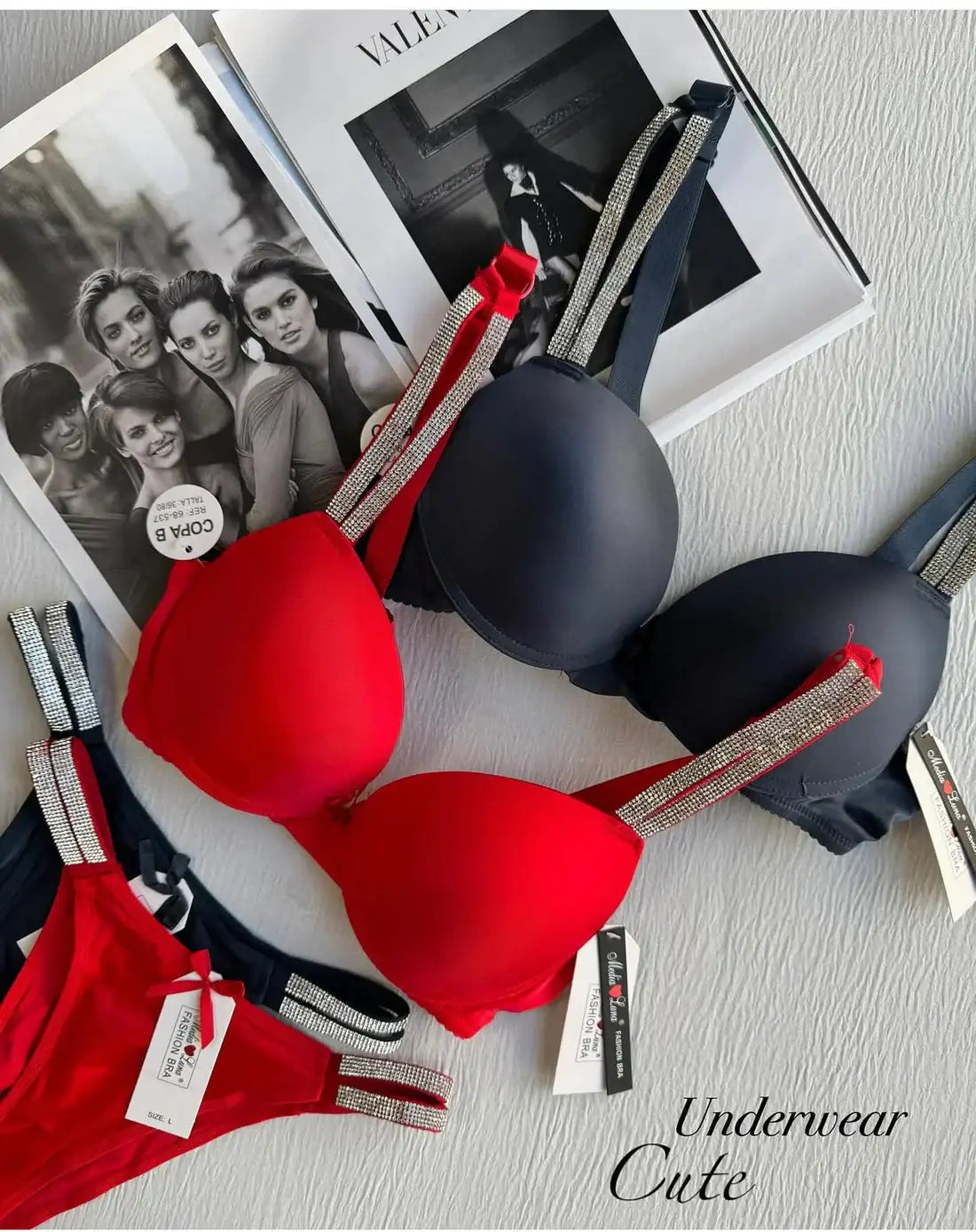 Intimate T-Shirt Bra Underwear Set Shimmery Straps