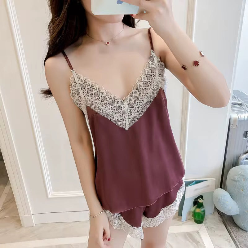 Intimate 3-Piece Satin Nightwear Set with Lace Trim – Camisole, Shorts & Robe