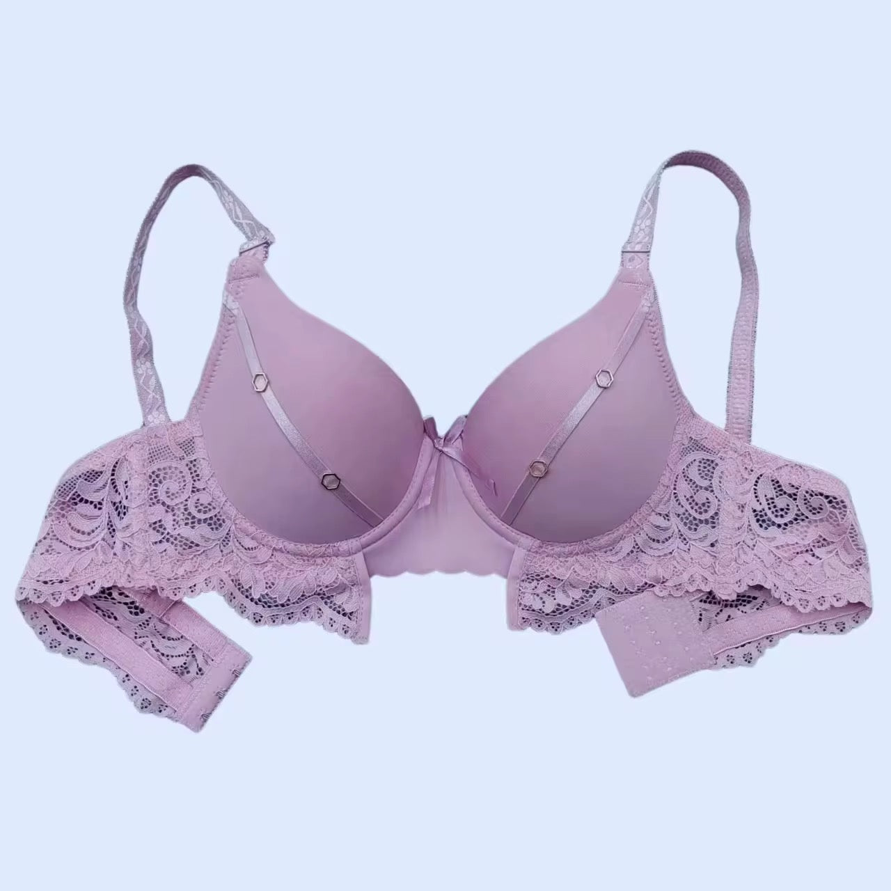 Intimate Lace Lift Bra – Push-Up Underwire with Satin Strap Detail