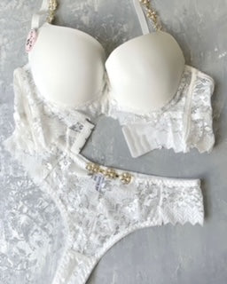 White Pearl Pushup Bra Underwear Set